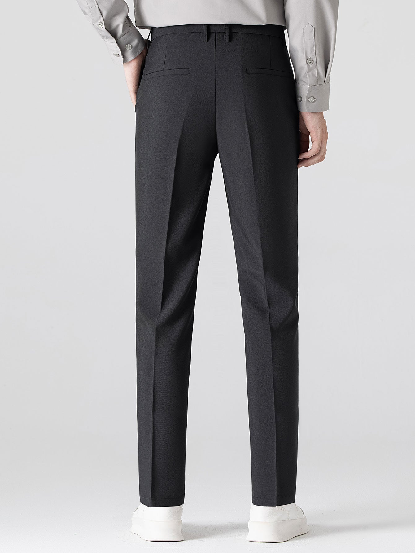 Contrast Trim Textured Zipper Knit Polo & Slim Fit Tapered Trousers